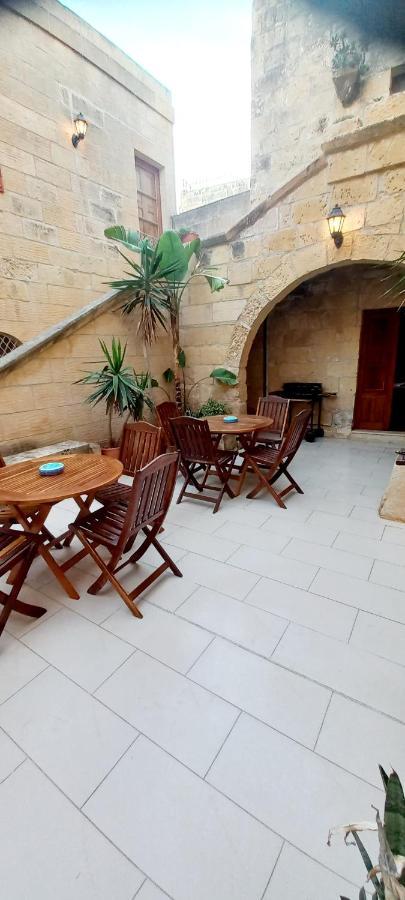Ta Majsi Farmhouse With Indoor Heated Pool 圣劳伦斯 外观 照片